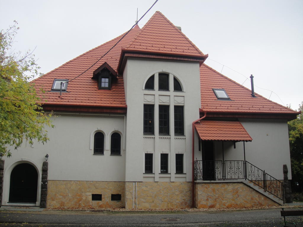 Sághegy Fogadó és Panzió Celldömölk Exterior foto